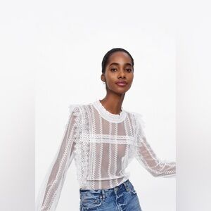 Zara Elegant Size Large Lace Blouse